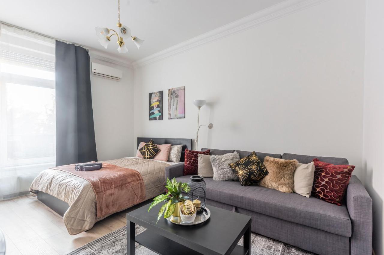Deluxe Quentin Apartment Next To The Synagogue Budapest Exteriör bild